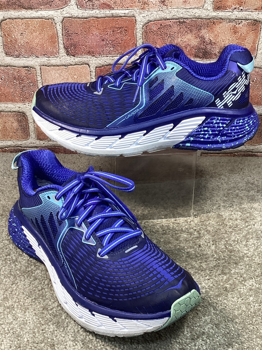 Hoka One One Graviota womens running shoes size 9